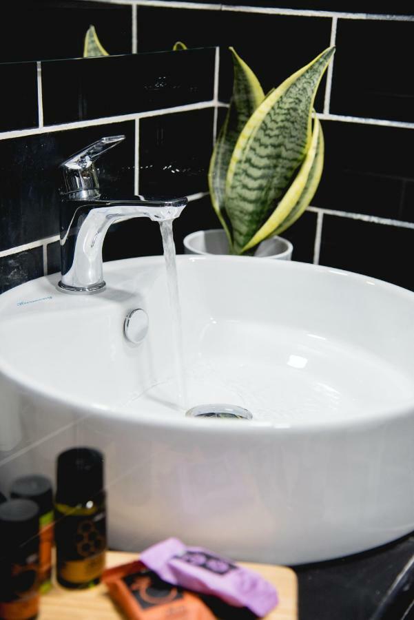 Home Plus Ethos เอเธนส์ ภายนอก รูปภาพ